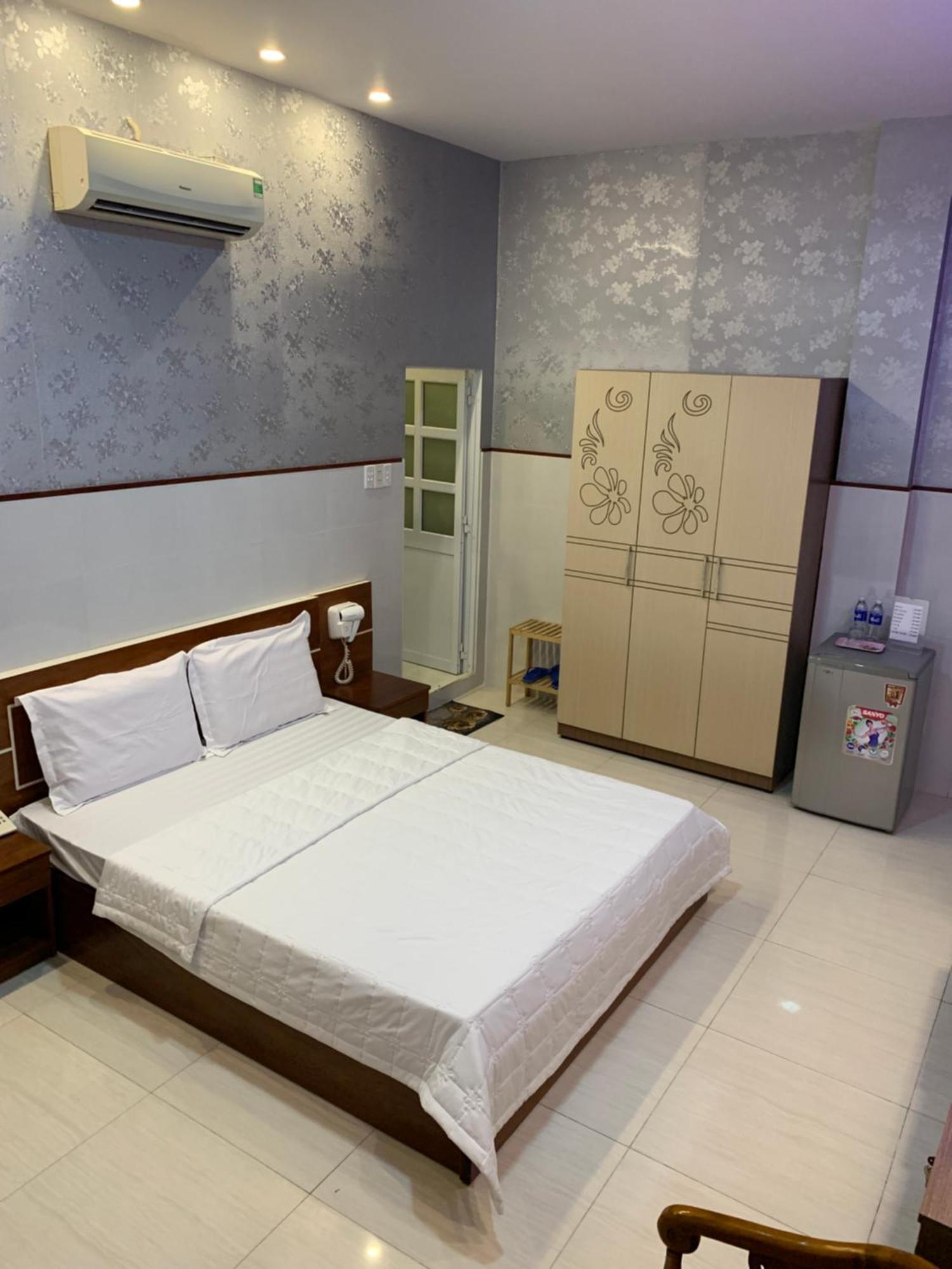 Khach San Kim Hung 2 Hotel Bac Lieu Exterior foto