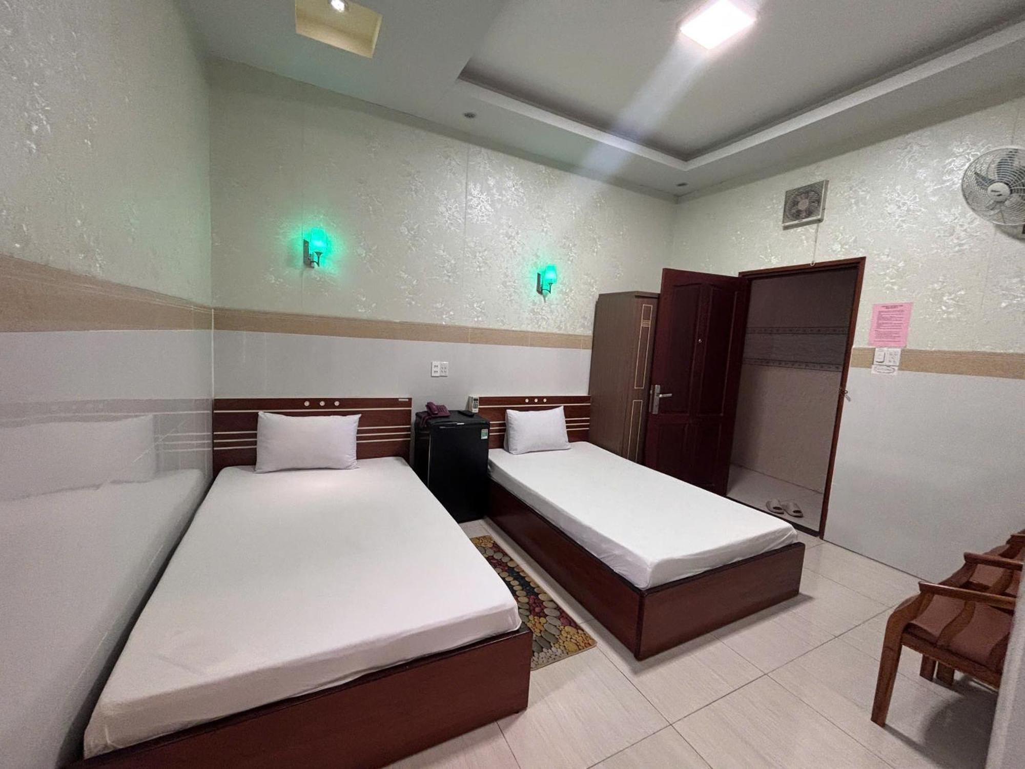 Khach San Kim Hung 2 Hotel Bac Lieu Exterior foto