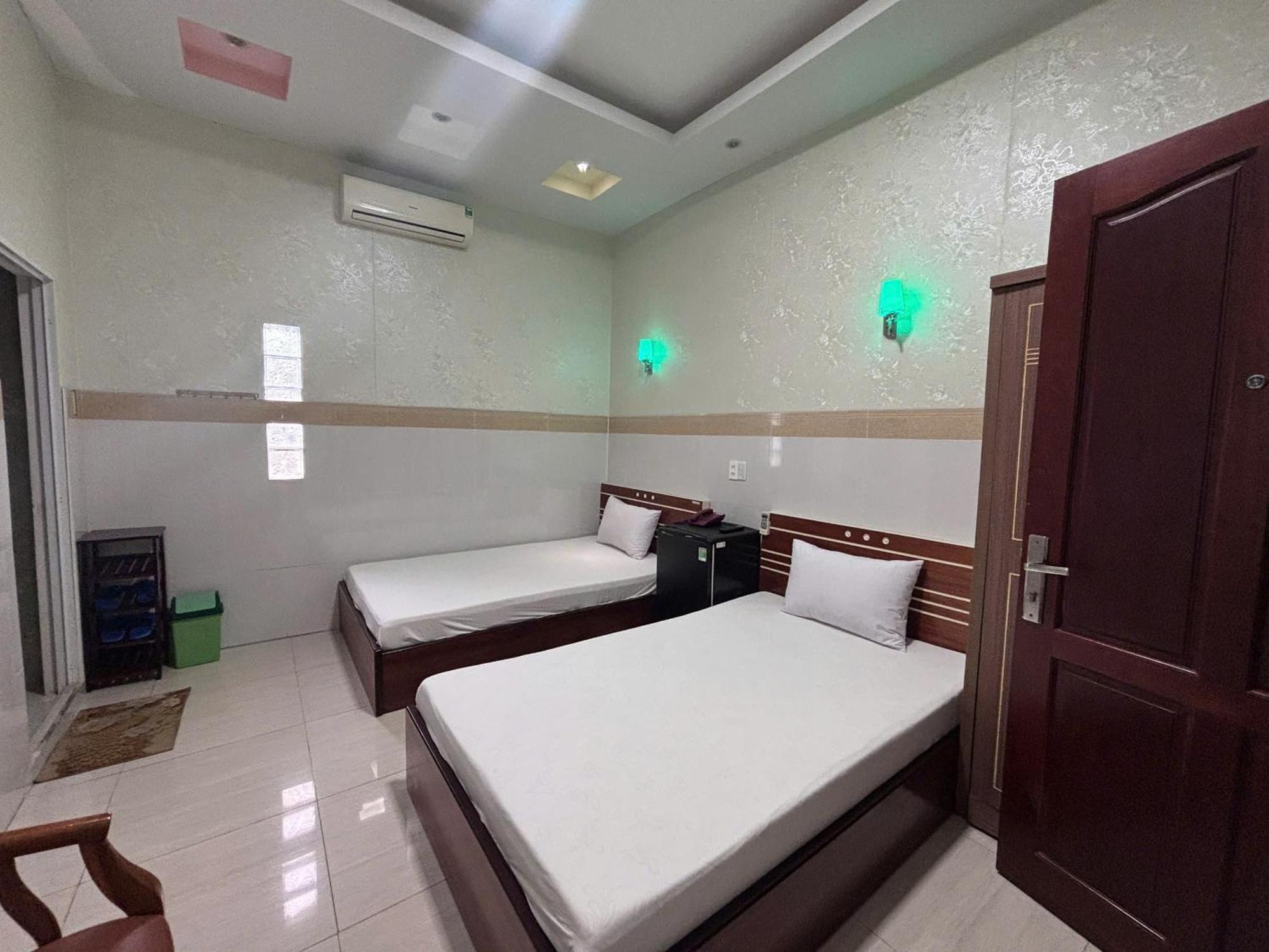 Khach San Kim Hung 2 Hotel Bac Lieu Exterior foto